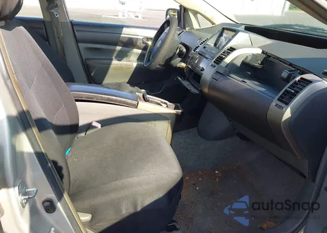 2004 Toyota Prius из США, поврежденный, VIN JTDKB20U240043262